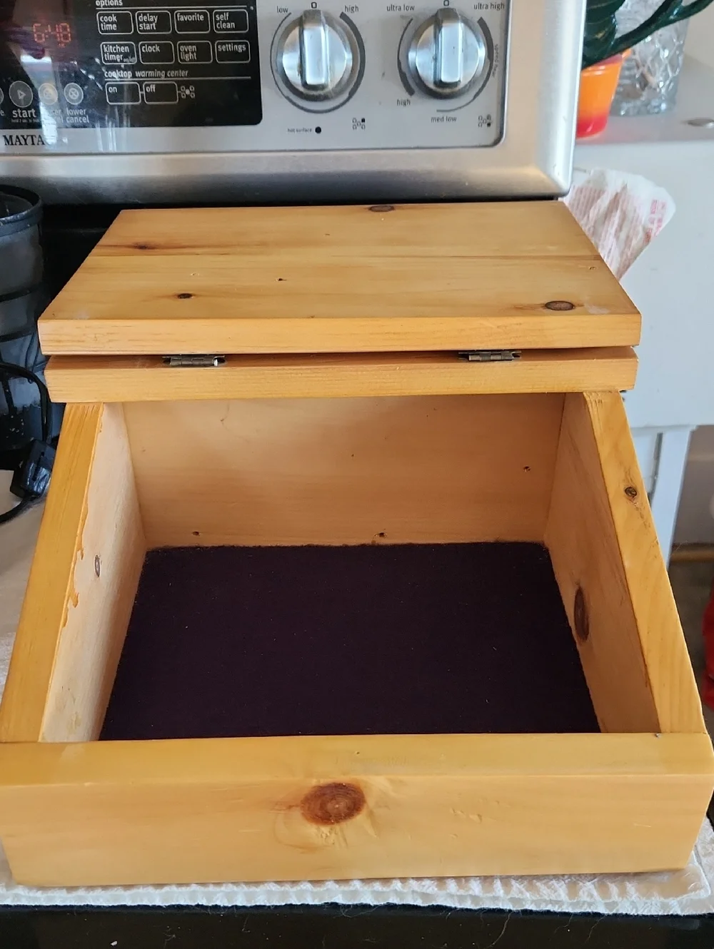 Wooden Box With Hummingbird - Picture 4 of 5